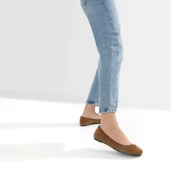 Eram Ballerines^Ballerine cognac en cuir velours à petit nœud BEIGE