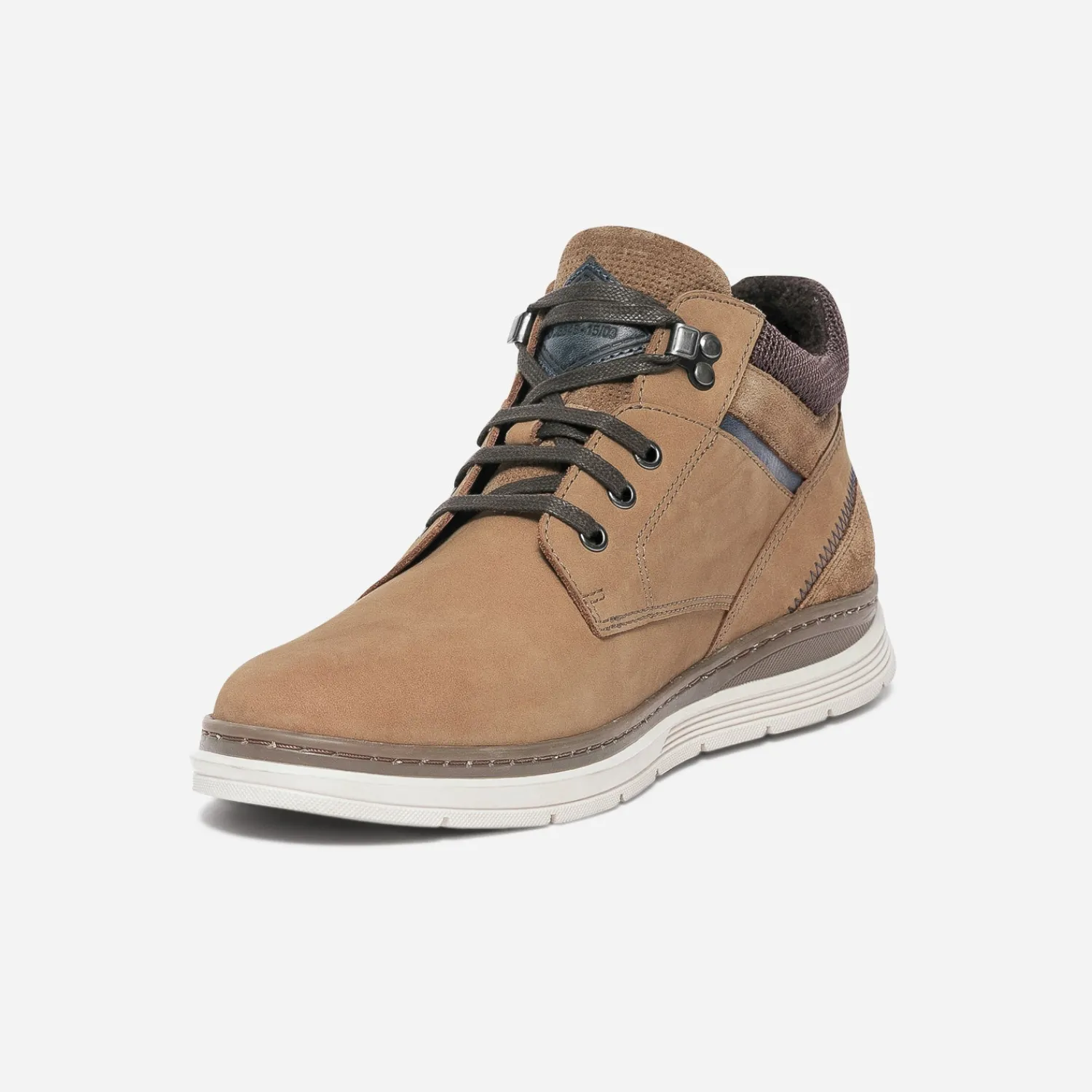 Eram Baskets/Tennis^Boots à lacet en cuir nubuck CAMEL
