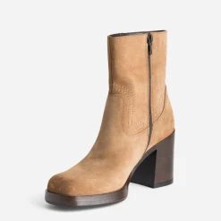 Eram Boots^Boots à talon en cuir velours CAMEL