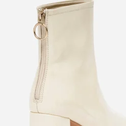 Eram Boots^Boots blanc cassé verni à zip arrière BEIGE