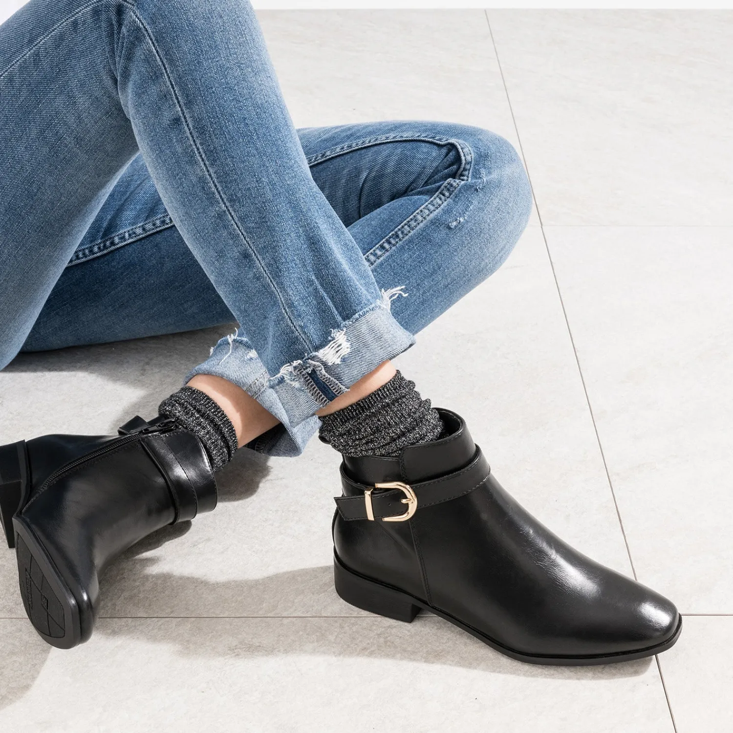 Eram Boots^Boots avec bride cheville NOIR