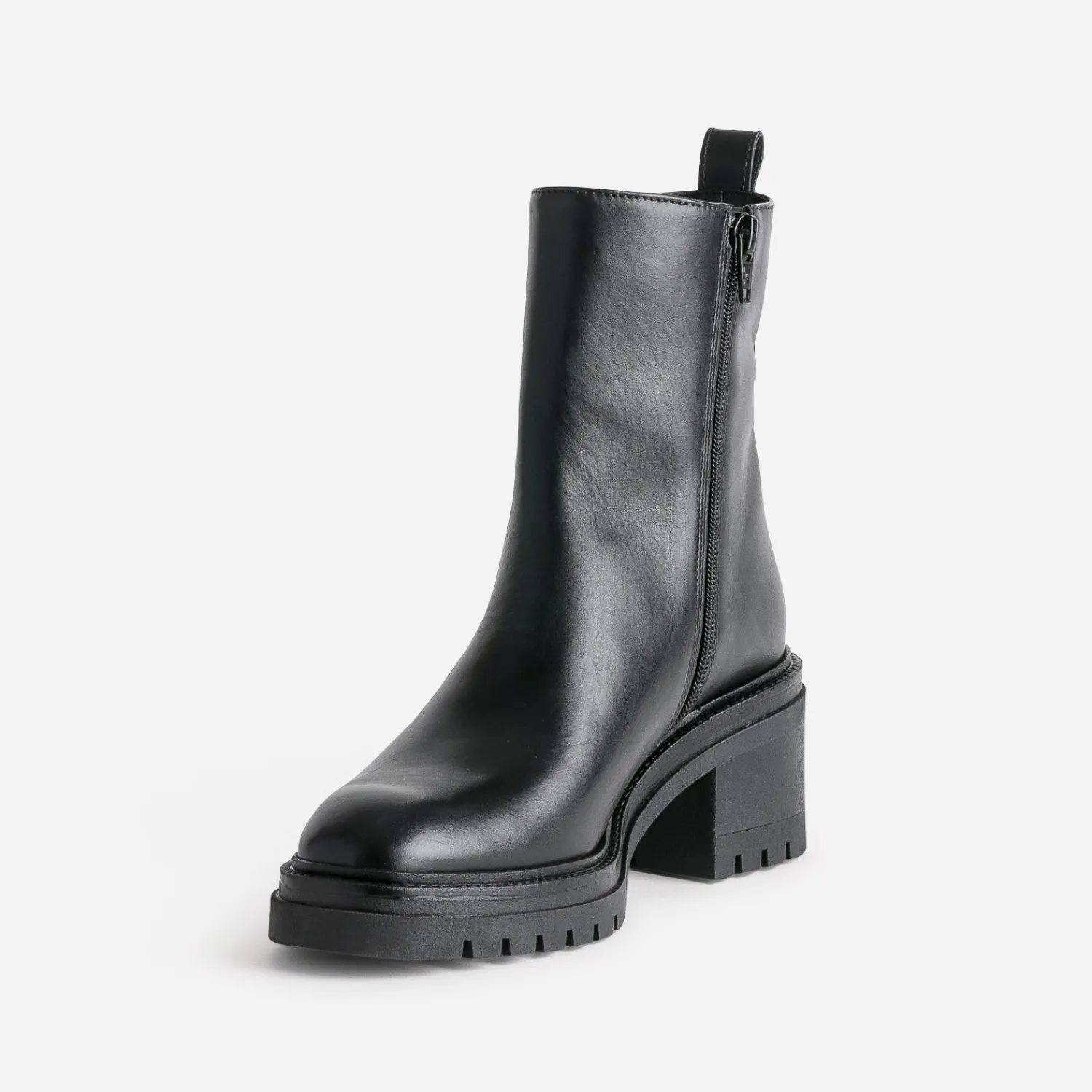 Texto Boots^Boots en cuir semelle crantée NOIR