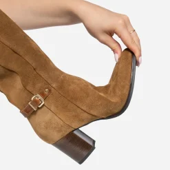 Eram Bottes^Botte marron clair en cuir velours CAMEL