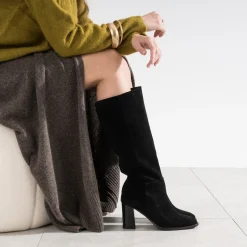 Eram Bottes^Botte e en cuir velours NOIR