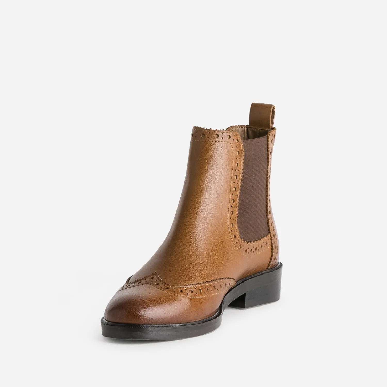 Eram Boots^Chelsea boots cuir détails perforés COGNAC