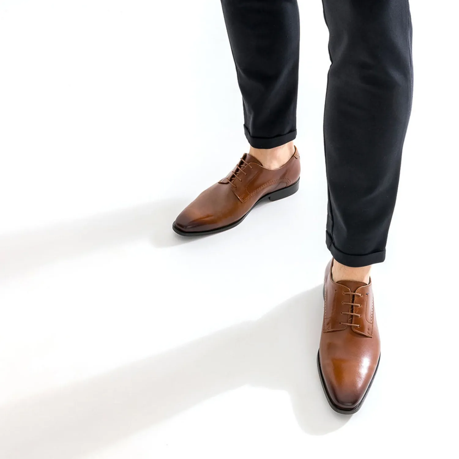 Eram Chaussures De Ville^Derby en cuir COGNAC