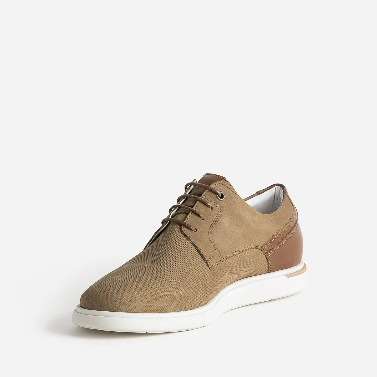 Eram Chaussures De Ville|Baskets/Tennis^Derby confort cuir éco-conçu CAMEL