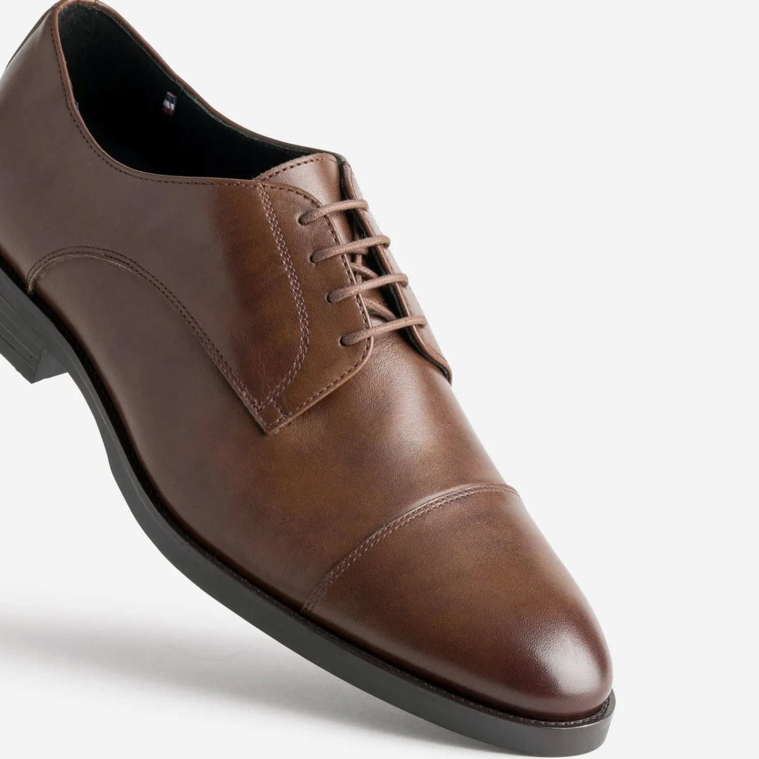 Eram Flex Chaussures De Ville^Derby en cuir MARRON