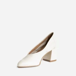 Eram Escarpins^Escarpin beige en cuir à décolleté couvrant ECRU