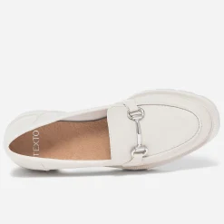 Texto Mocassins/Slippers^Mocassin beige à semelle crantée ECRU