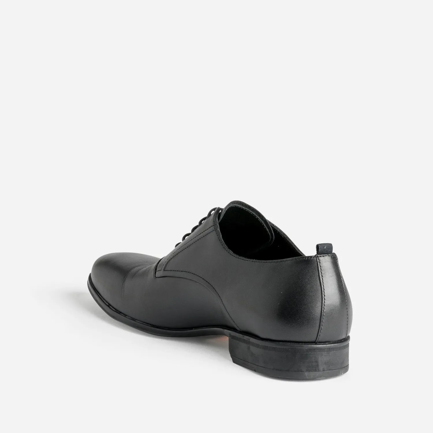 Eram Chaussures De Ville^Richelieu en cuir NOIR