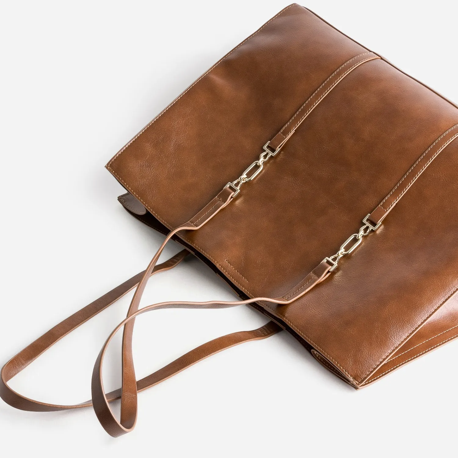 Eram Sacs Cabas^Sac cabas détails bijou COGNAC