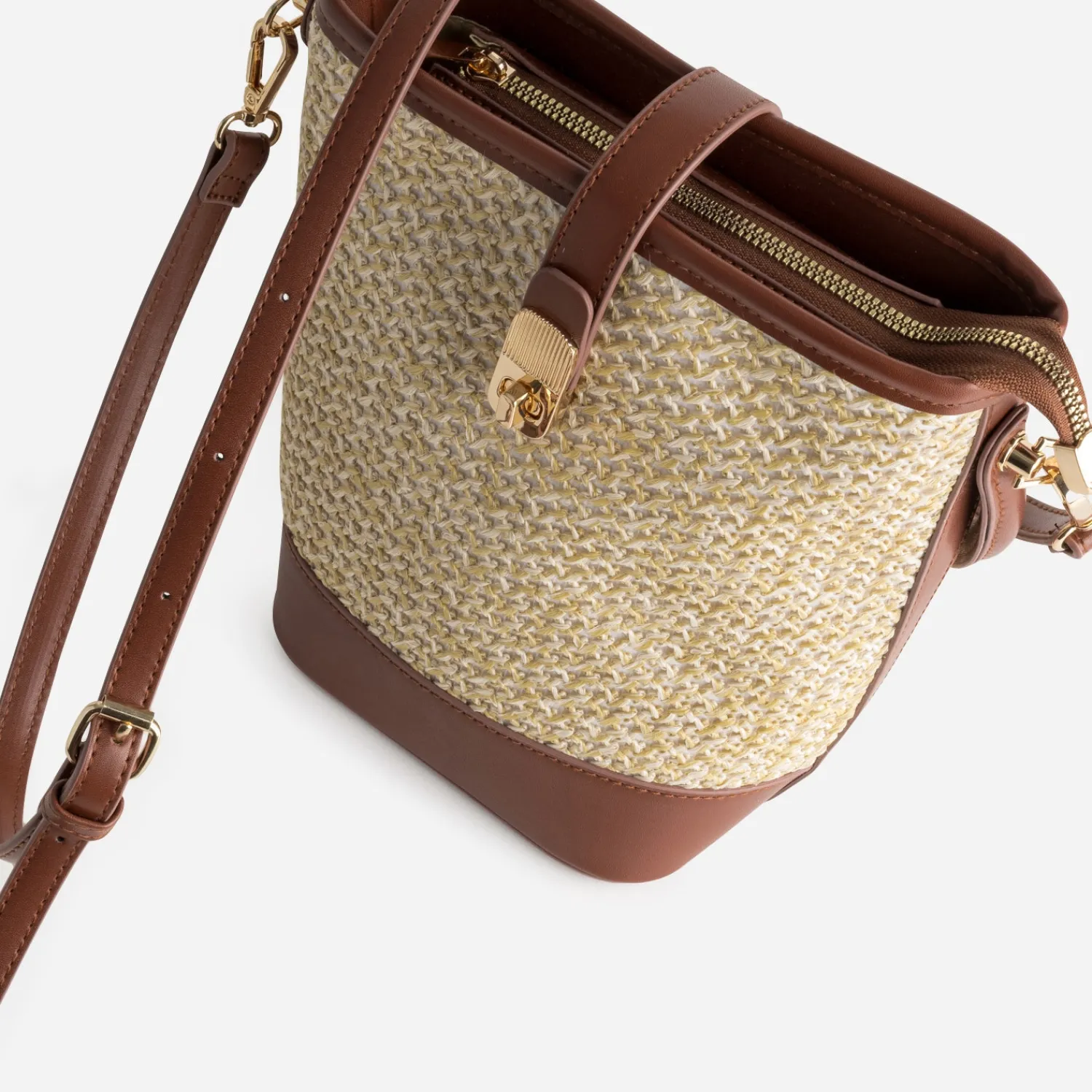 Eram Sacs À Main^Sac seau paille papier et camel BEIGE