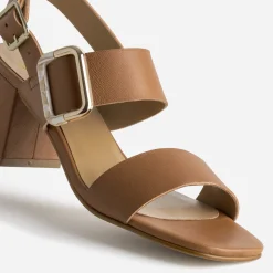 Eram Sandales^Sandale à talon cuir boucle fantaisie CAMEL