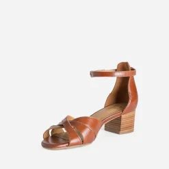 Eram Flex Sandales^Sandale cognac cuir brides croisées MARRON