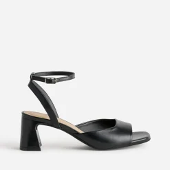 Eram Sandales^Sandale e cuir décolleté carré NOIR