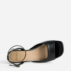 Eram Sandales^Sandale e cuir décolleté carré NOIR