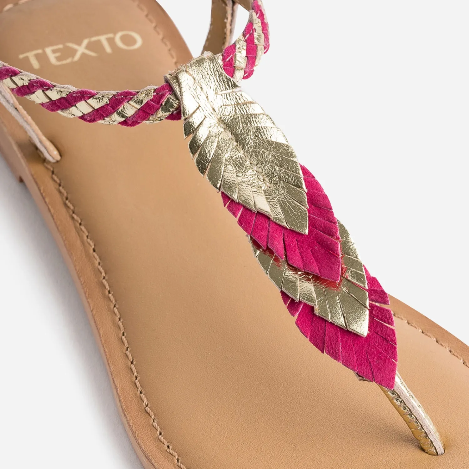 Texto Sandales^Sandale-tong fuchsia et or en cuir à plumes MULTICOLORE