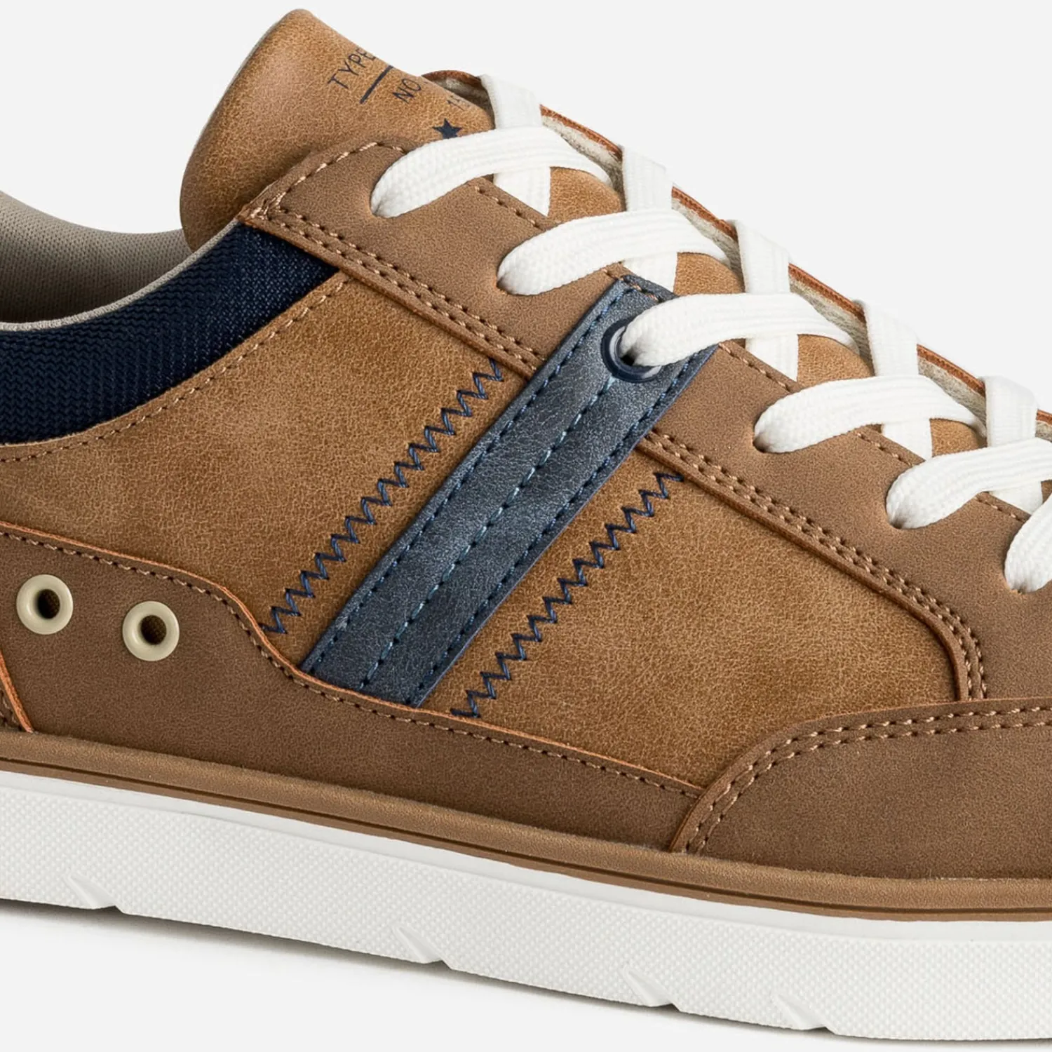 Eram Baskets/Tennis^Tennis et bleu marine CAMEL