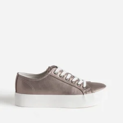 Eram Baskets^Tennis gris foncé métallisé semelle plateforme METALISE