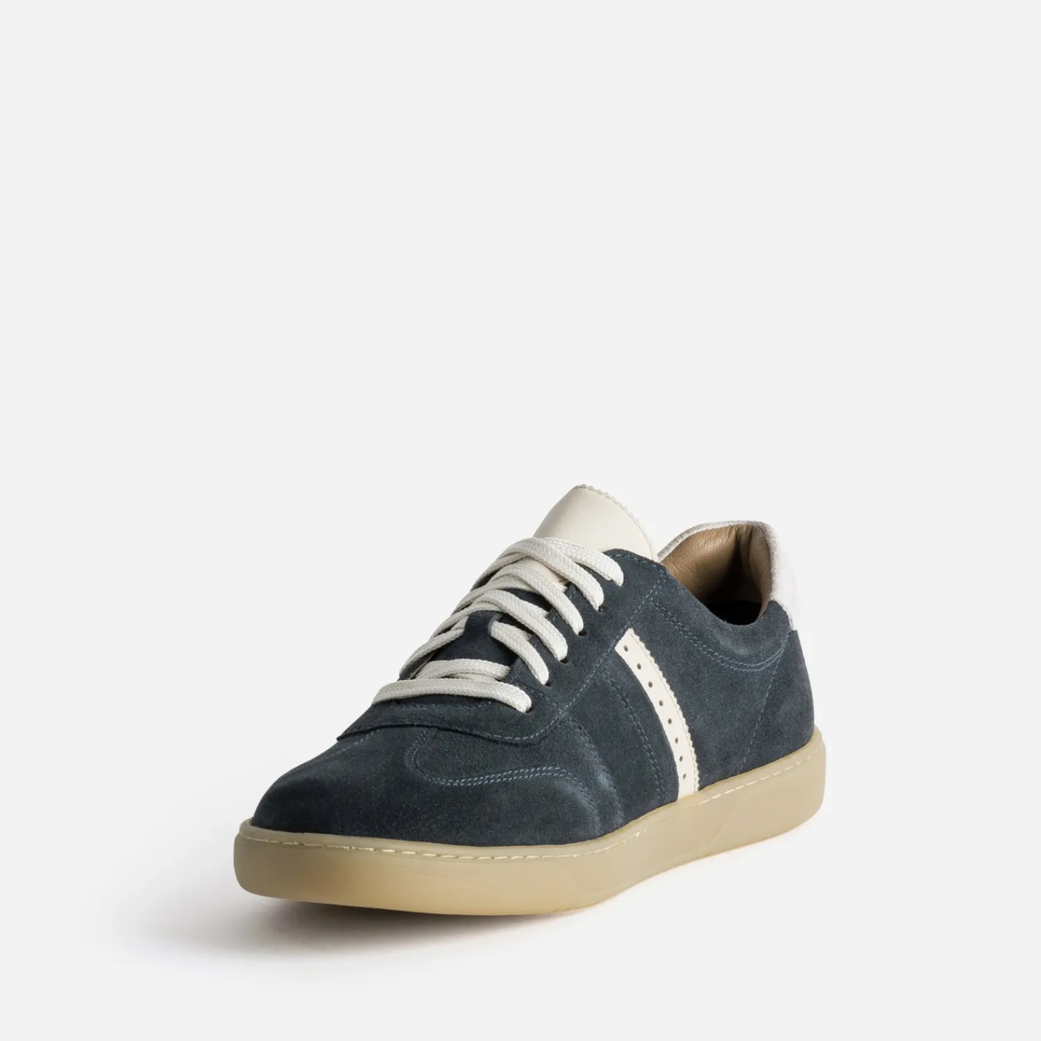 Eram Baskets/Tennis^Tennis cuir velours MARINE
