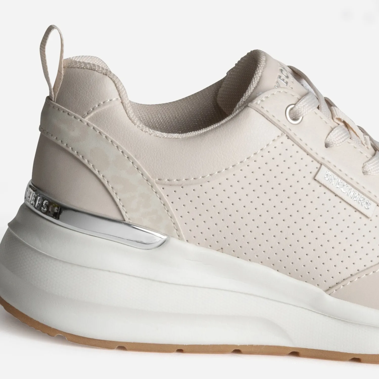 Skechers Baskets^Tennis BEIGE